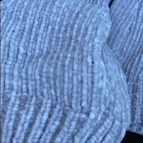 very soft cropped sweater - Picture 3 of 3